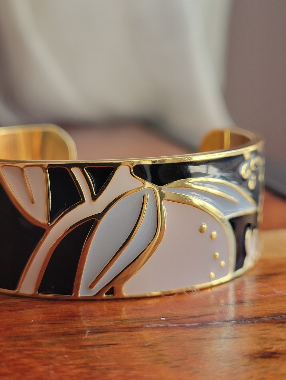Rifle Paper Co. – Colette Cuff Floral Polished Enamel Gold Plating Logo MINT - Picture 6 of 9